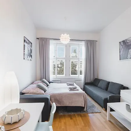 Lejlighed Bellevue Prag